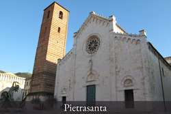Pietrasanta - Piazza del Duomo